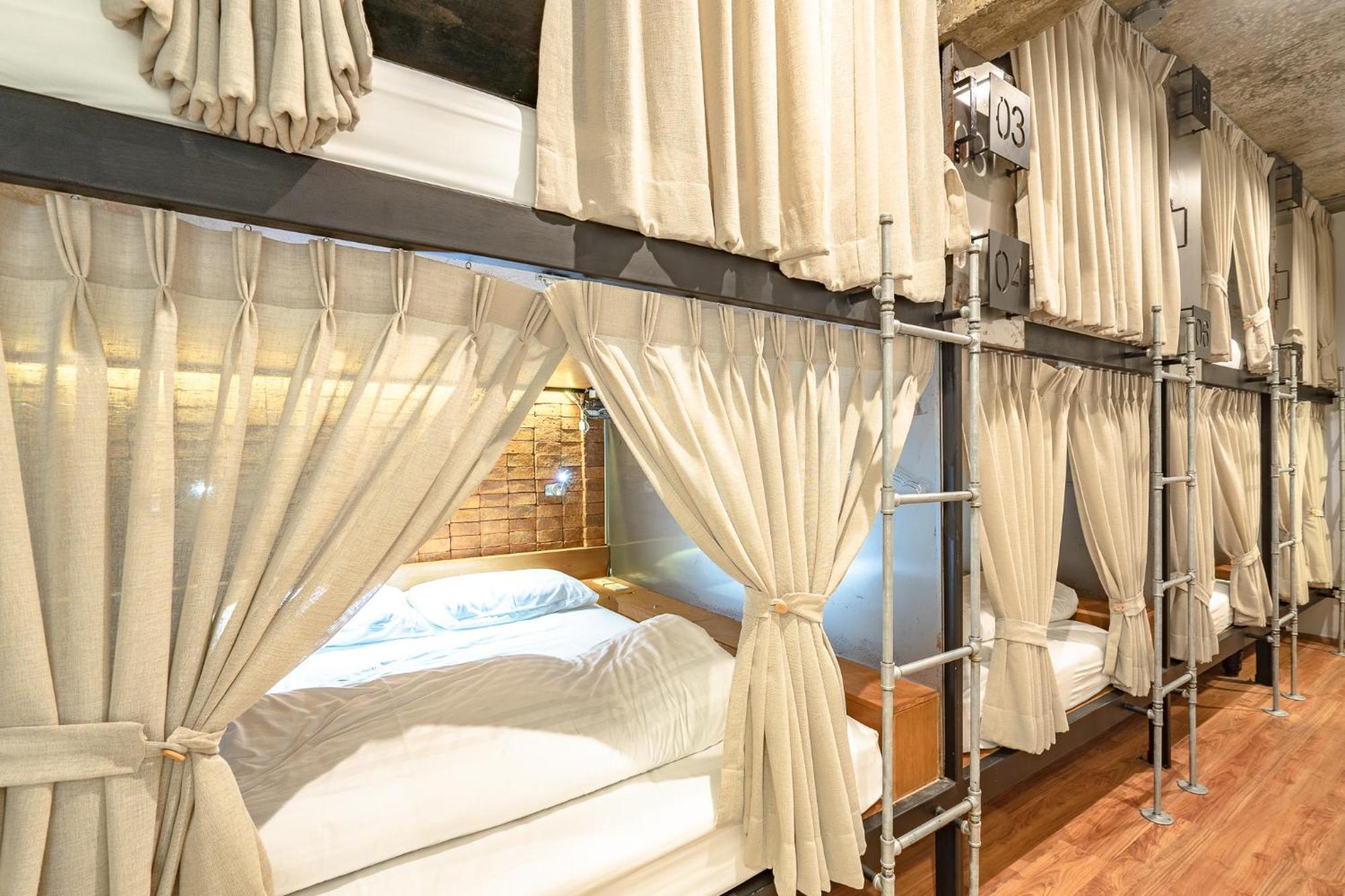 Siam Plug In Hostel Bangkok Ruang foto